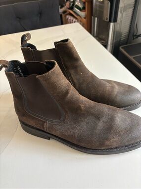 Thursday Boot Company Men's Brown Suede  Chelsea Boots